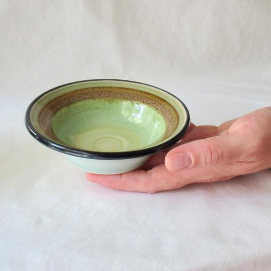 A Celadon Glazed Flared Rimmed Bowl