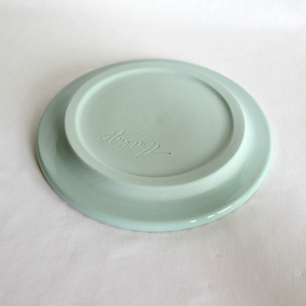 Handcrafted Cat at the Window Plate