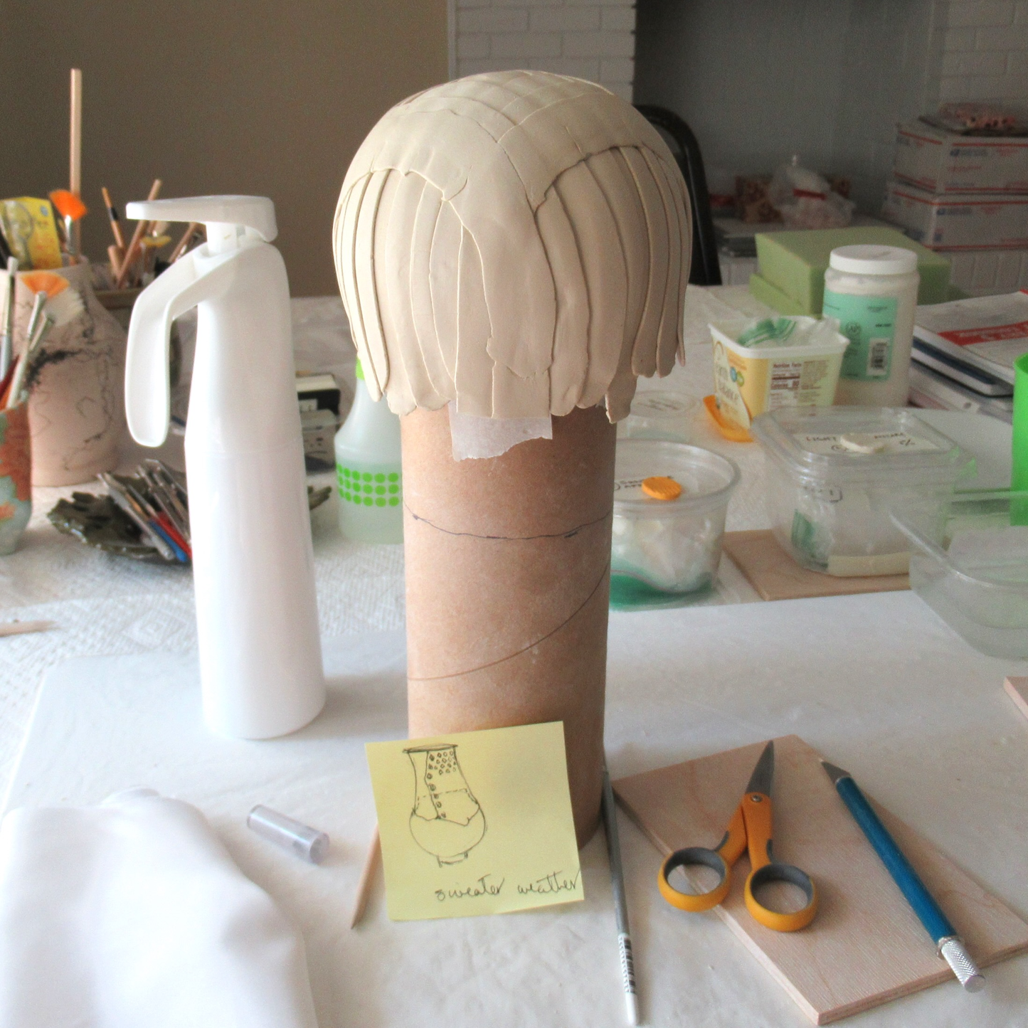 A Hand-built Porcelain Forget-Me-Not Balloon Bowl