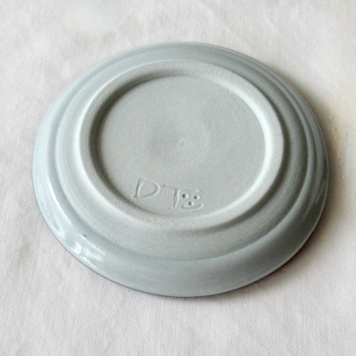Very Small Sgraffito Leaf Plate