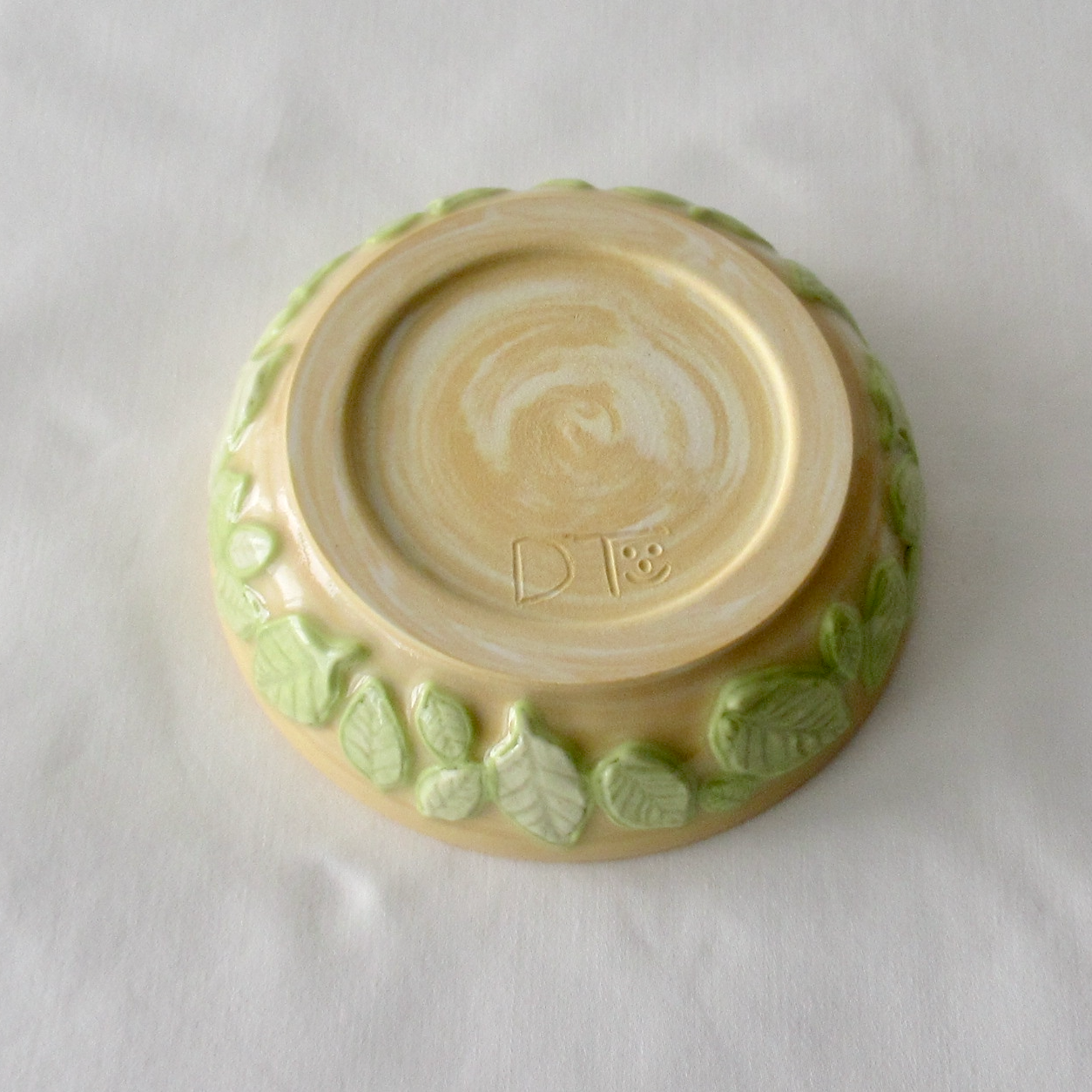 Wheel-thrown Leaves Soap Dish. Soap Dish for Small, Square Soaps. Ceramic Pottery.