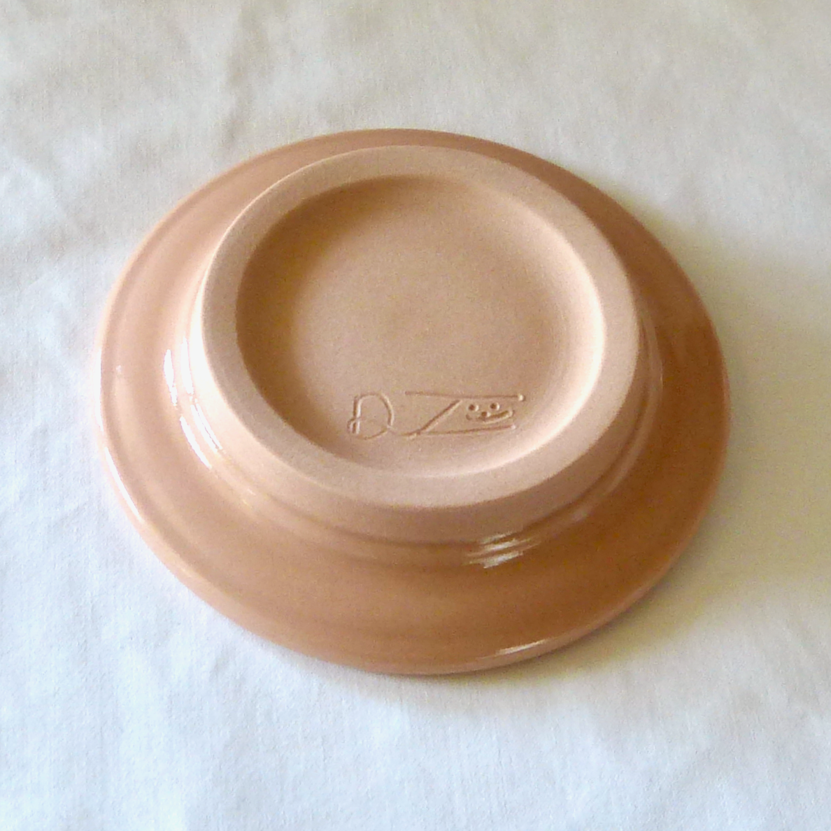 Colored Porcelain Clay Sgraffito "Waves" Shallow Bowl