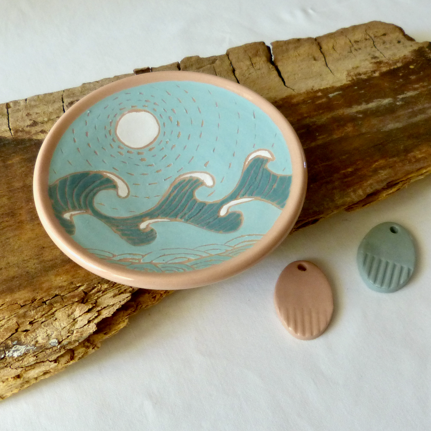 Colored Porcelain Clay Sgraffito "Waves" Shallow Bowl