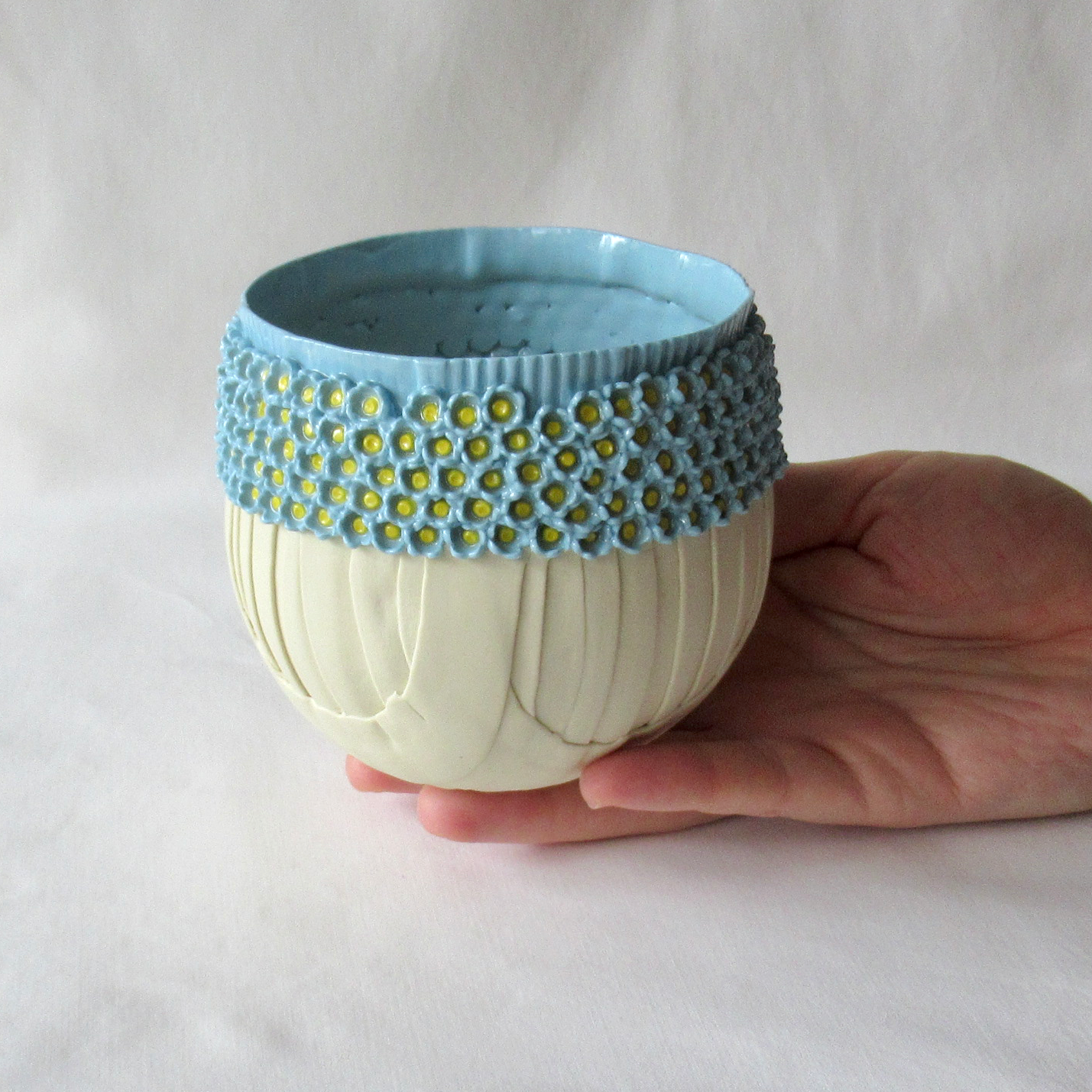 A Hand-built Porcelain Forget-Me-Not Balloon Bowl