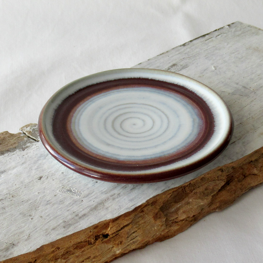 Brown and White Glazed Small Wheel-thrown Porcelain Plate