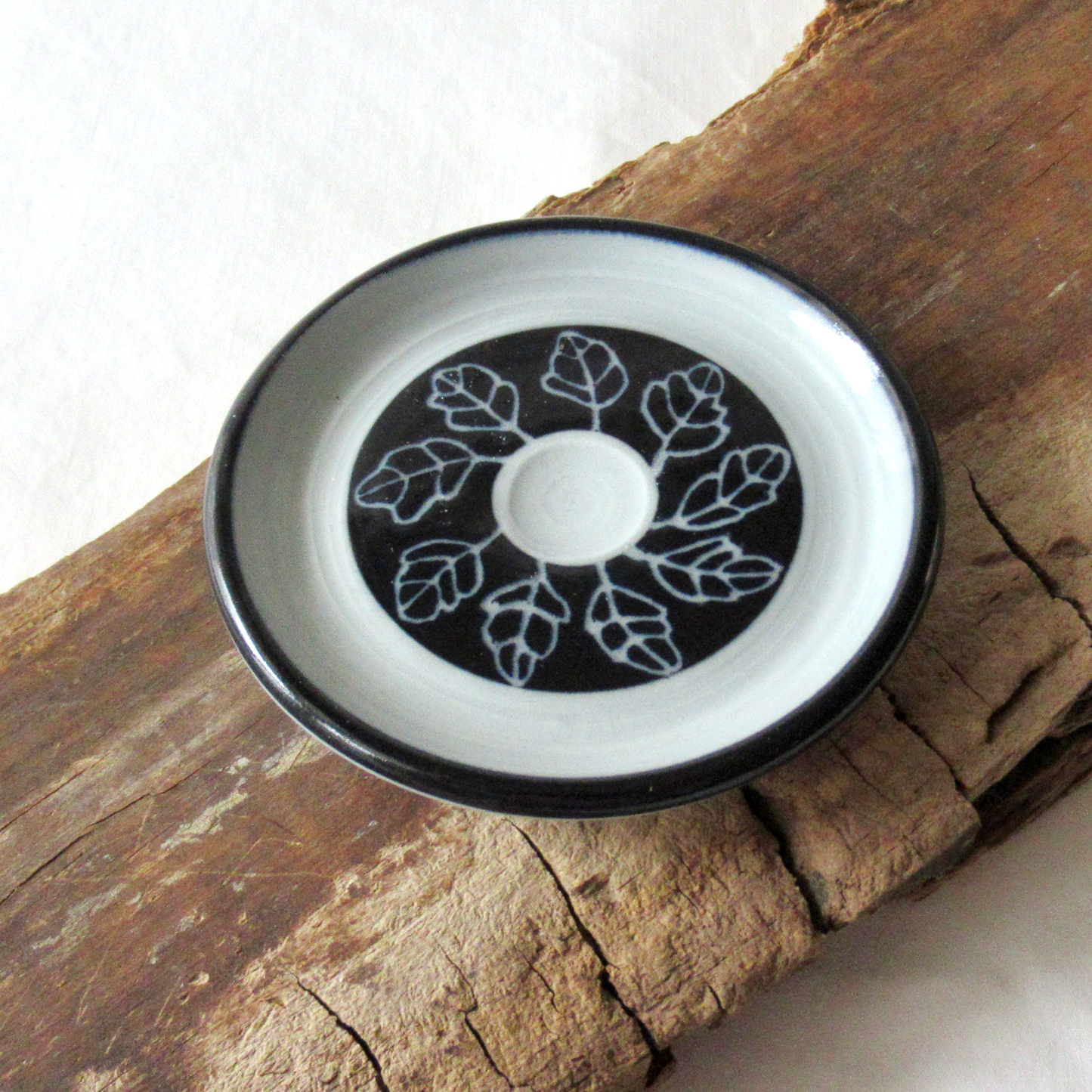 Very Small Sgraffito Leaf Plate