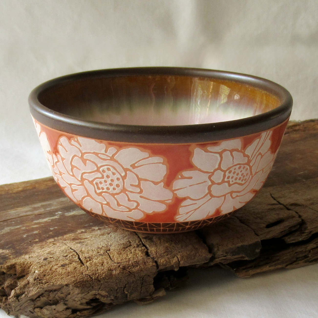 A Small Handmade Hand Drawn White Peony Dipping Bowl