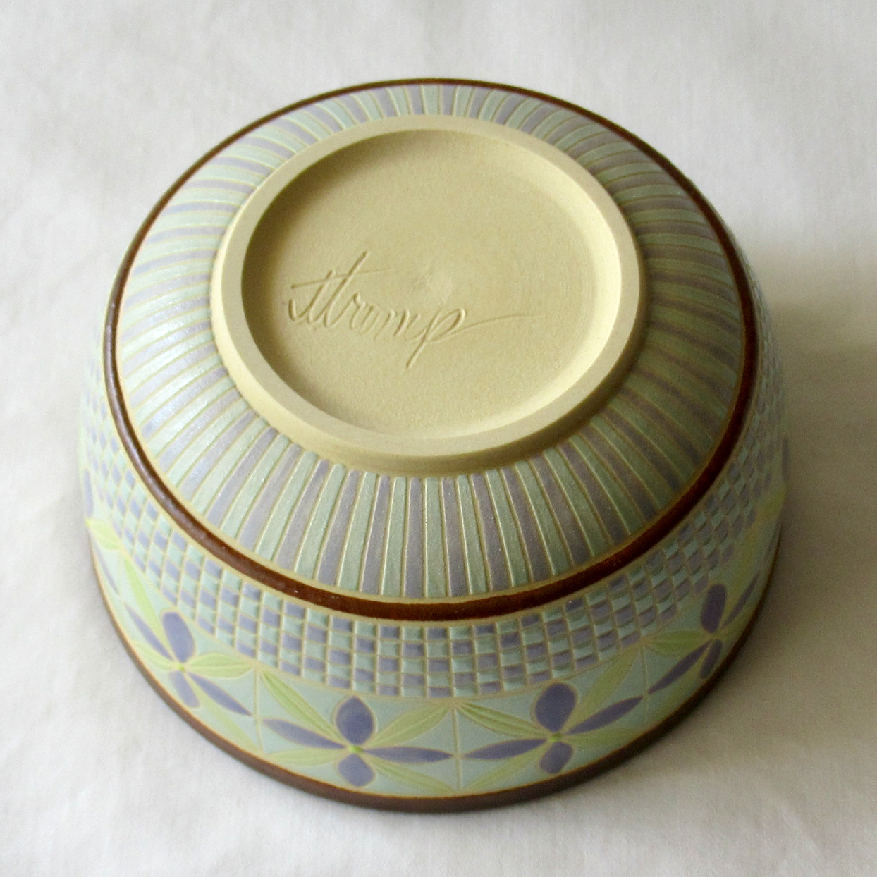 A Hand Crafted Colored Porcelain Condiment Bowl