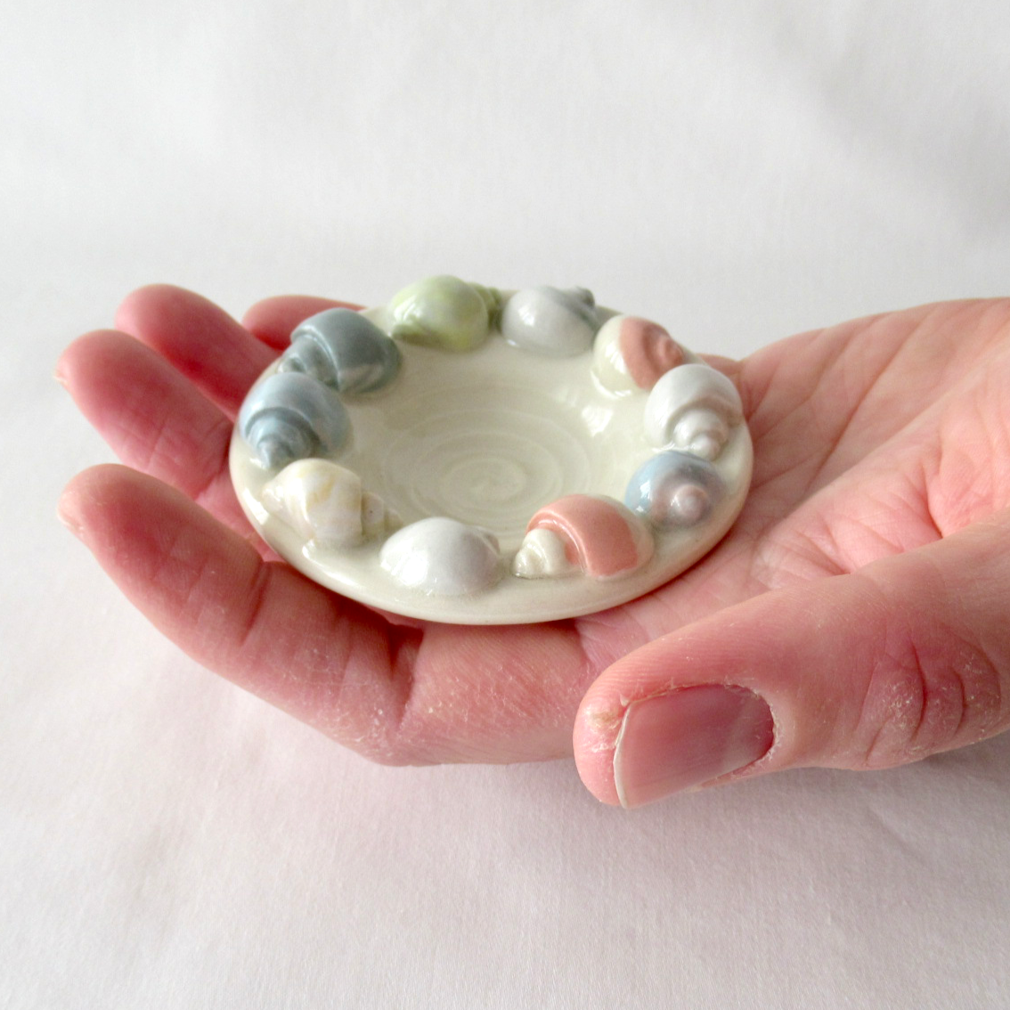 Handmade Small Trinket / Ring Bowl Adorned with Agateware Seashells. Ceramic Pottery.
